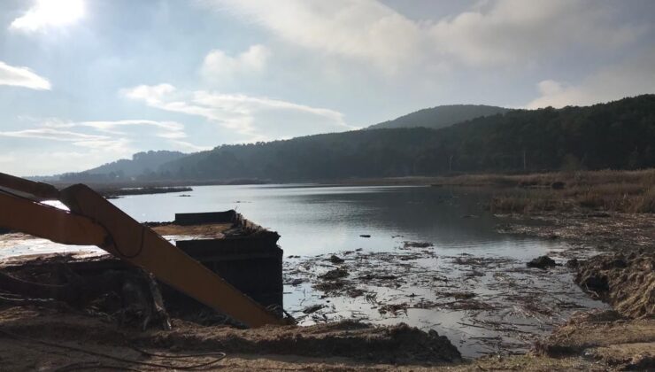 SÜLEYMANLI YAYLA GÖLÜ’NDE DİP TEMİZLİĞİ YAPILIYOR