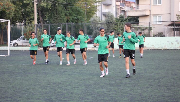 DENİZLİSPOR U17, BANDIRMA’YA 3 PUAN İÇİN GİTTİ