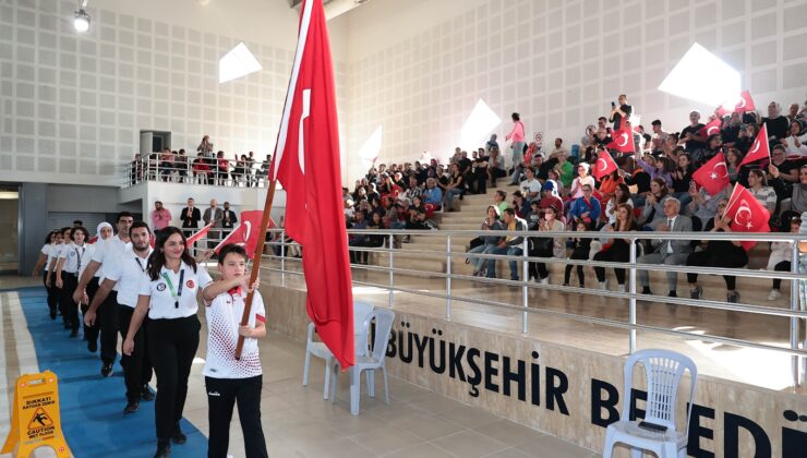 BÜYÜKŞEHİR’DEN CUMHURİYET’İN 100. YILINA ÖZEL SPOR TURNUVALARI