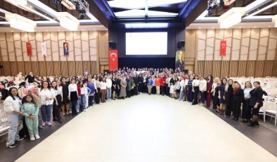 Merkezefendi’de Kadınlar İftar Sofrasında Bir Araya Geldi